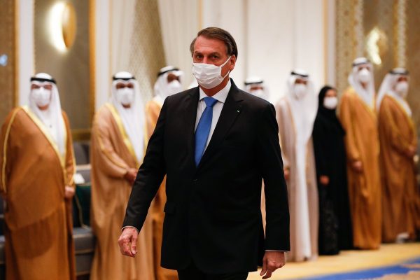 VEJA VÍDEO: Bolsonaro em hotel luxuoso no Bahrein: ‘0800’