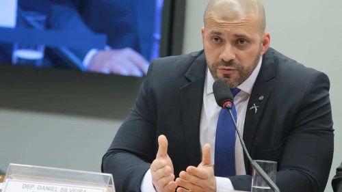 Moraes proíbe Deputado Daniel Silveira de conceder entrevistas