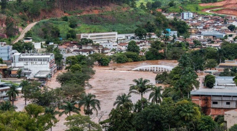 Número de cidades de MG em situação de emergência pelas chuvas ultrapassa 400