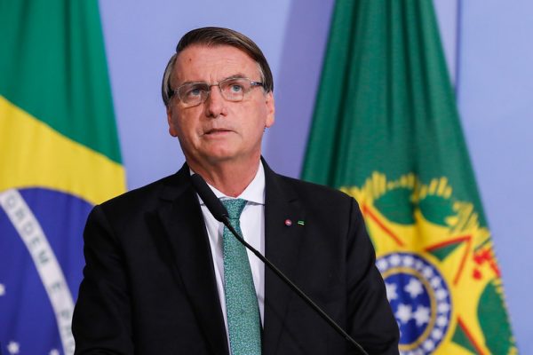 Bolsonaro afirma que seu vice vai ser um homem de Minas Gerais