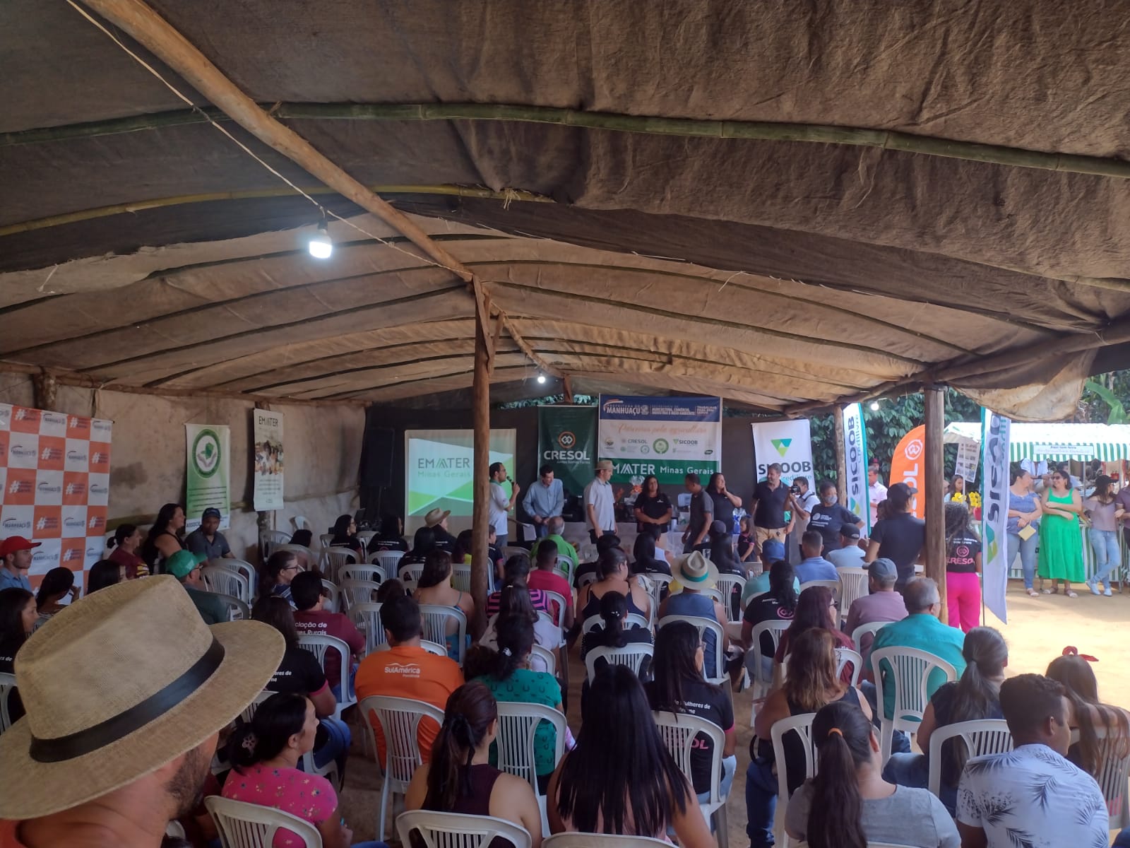 Dia de Campo na comunidade de Monte Alverne, em Manhuaçu