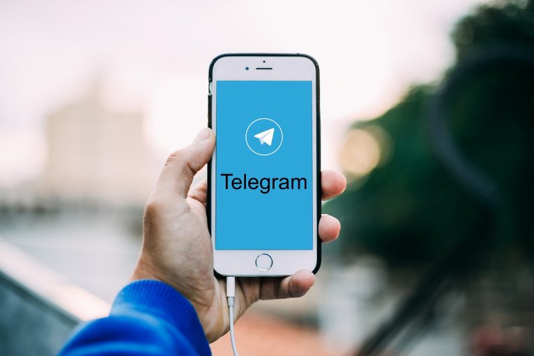 Telegram informa que vai avaliar parceria com TSE