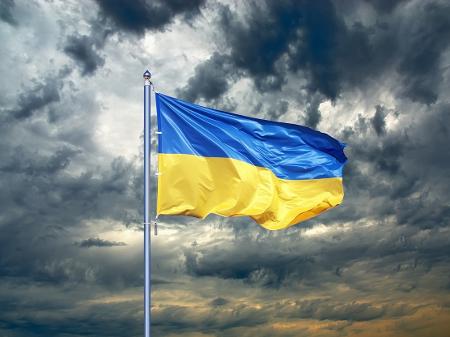 Economia da Ucrânia vai diminuir pela metade, informa Banco Mundial