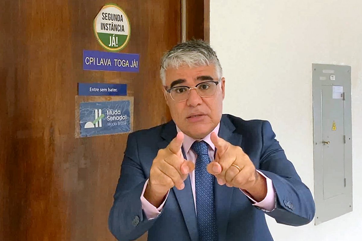 Senador consegue apoio em requerimento que pede a oitiva de Alexandre de Moraes no Senado