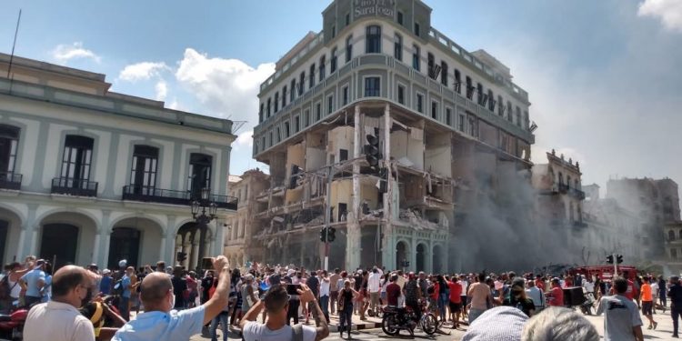 Cuba: Pelo menos 8 mortos e 30 feridos após explosão no Hotel Saratoga, em Havana