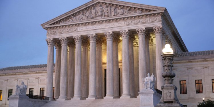 Suprema Corte dos EUA deve derrubar lei do aborto