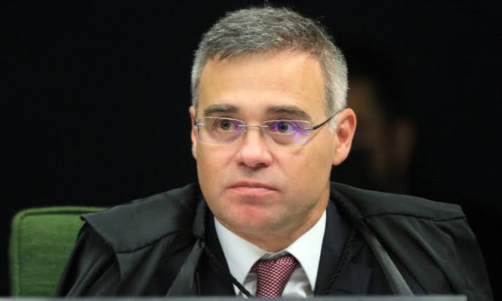 Petrobras pede mais tempo a André Mendonça para responder sobre preços