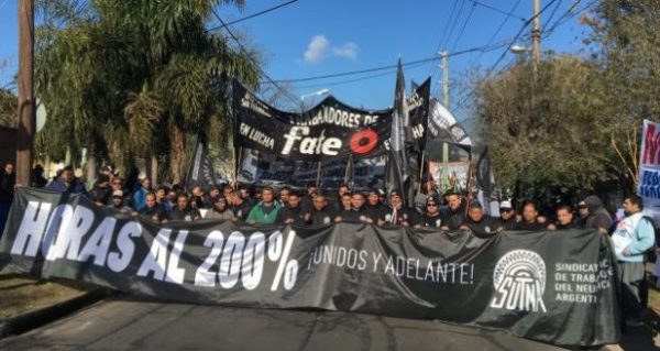 Argentina: falta de pneus interrompe produção de veículos