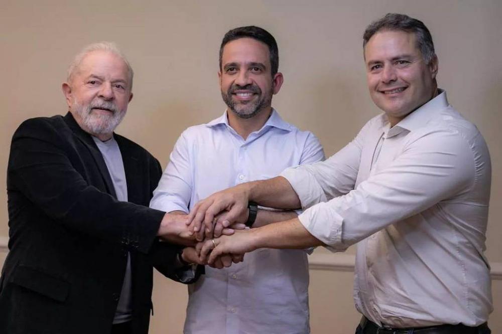 Governador aliado de Lula é afastado por esquema de corrupção em Alagoas