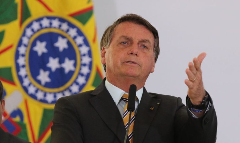 Bolsonaro vai ao STF encontrar com ministros