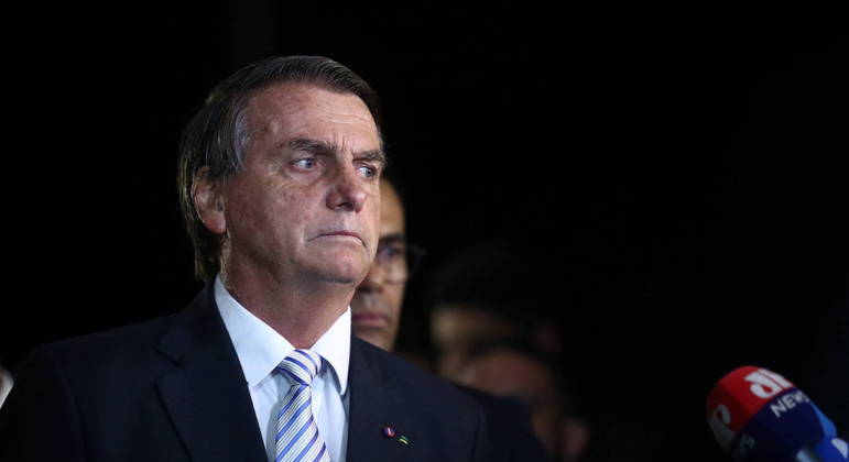 Decretos de Bolsonaro sobre armas serão revogados, diz membro da equipe de transição