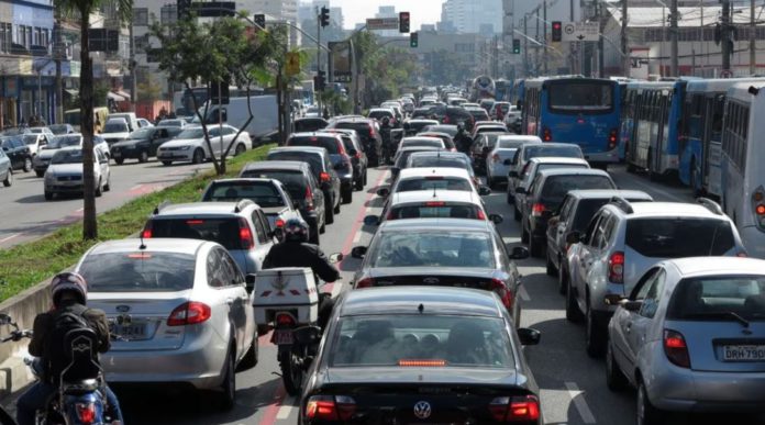 Novas leis de trânsito já estão valendo em 2023, veja quais são