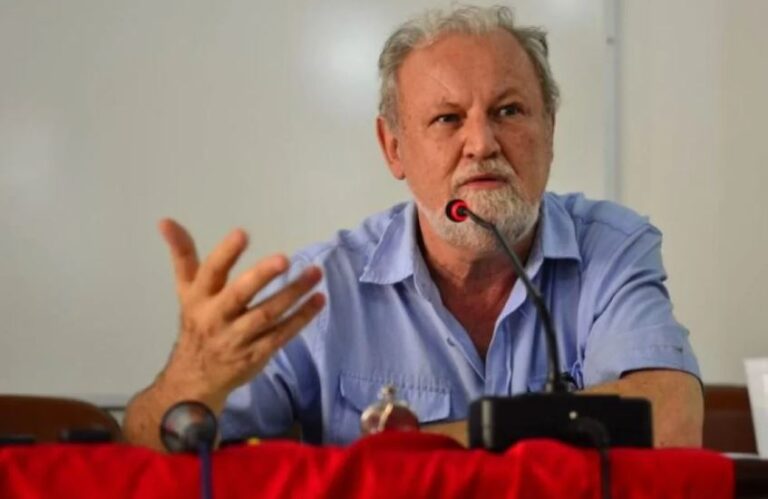 Lula leva líder do MST para a China