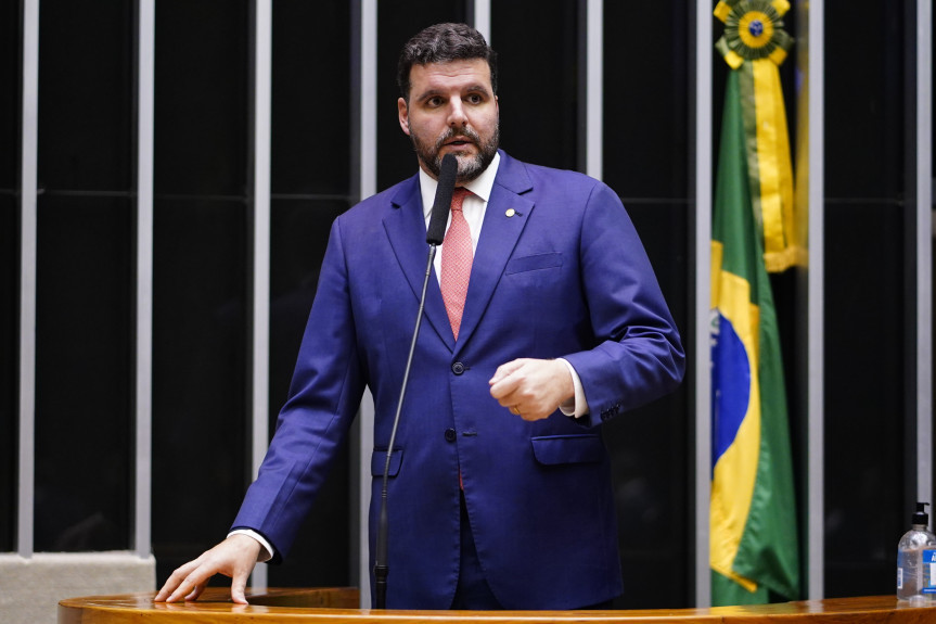 Líder da bancada do agro critica agressividade de Lula com o setor