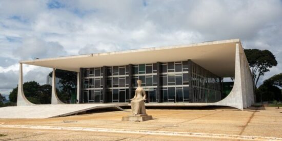Escândalo bilionário do INSS segue praticamente ignorado pelo STF