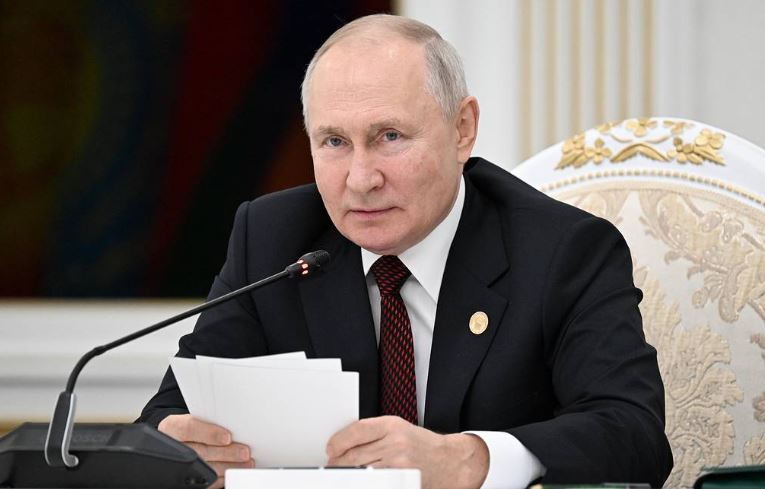 Putin condena “métodos cruéis” de Israel e compara cerco a Gaza a Leningrado