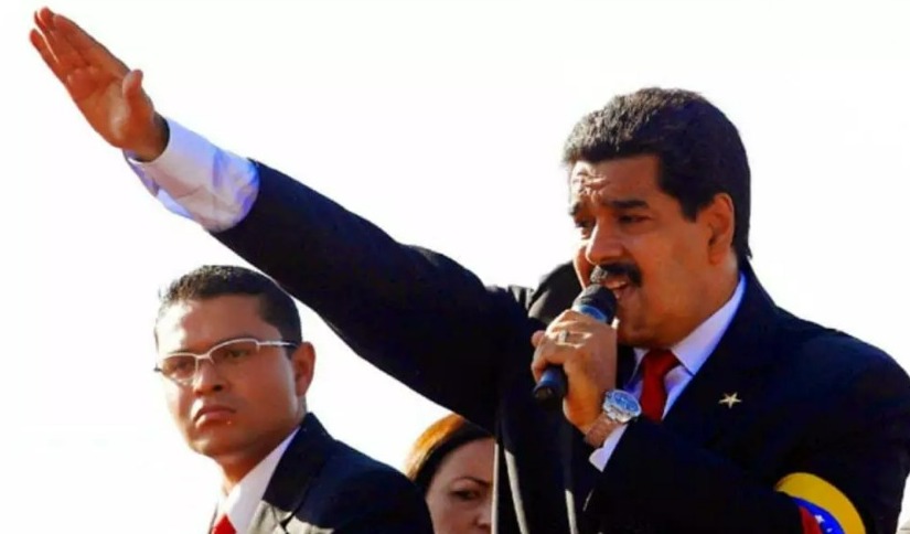 Ditador venezuelano Nicolás Maduro lamenta vitória de Milei e chama o argentino de “neonazista”