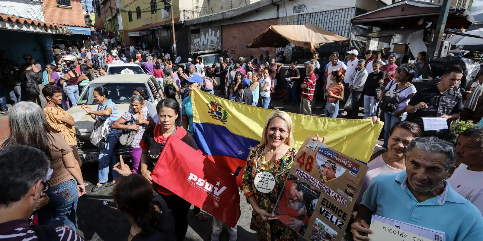 Tribunal tenta parar plebiscito de Maduro para invadir a Guiana