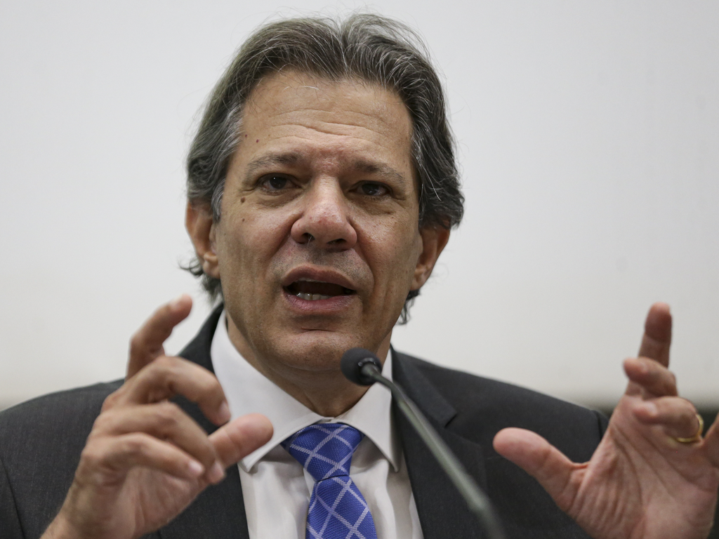 Haddad diz que governo vai fechar 2023 com déficit de R$ 130 bilhões