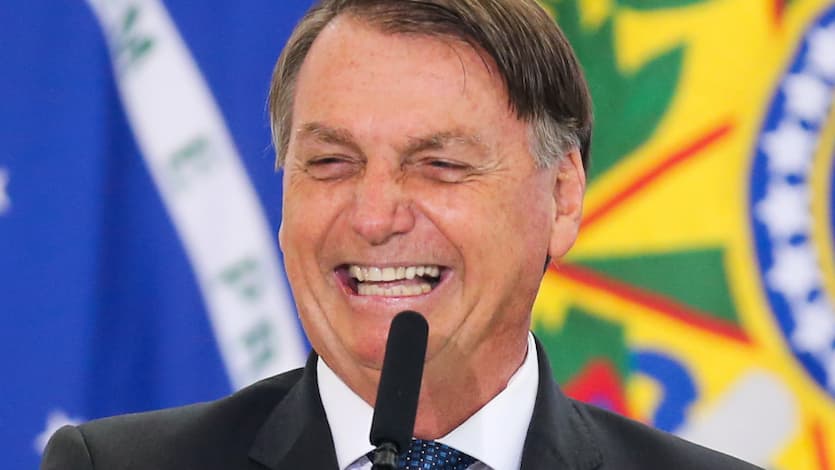 Bolsonaro convoca novamente apoiadores para manifestação