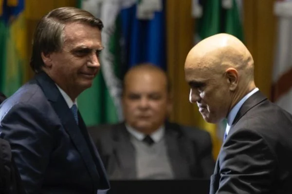 Moraes arquiva ação contra Bolsonaro sobre “asilo na Embaixada” por falta de evidências