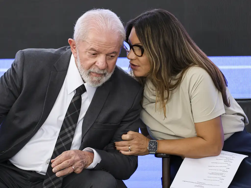 Janja diz exercer papel de ‘articuladora’ no governo de Lula