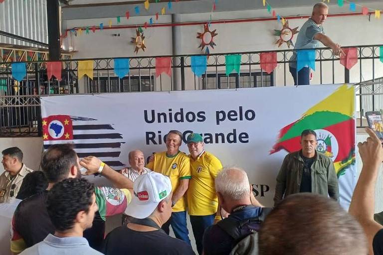 Caravana organizada por Bolsonaro visita a 4ª cidade; VEJA VÍDEOS