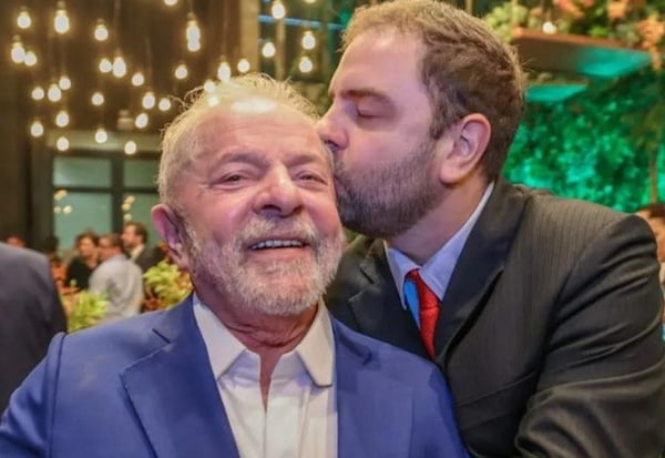 Filho de Lula, Luís Cláudio, é incluído na lista de devedores da União