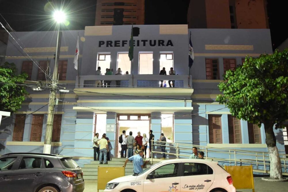 Disputa pela Prefeitura de Manhuaçu pode ter surpresa; VEJA VÍDEOS