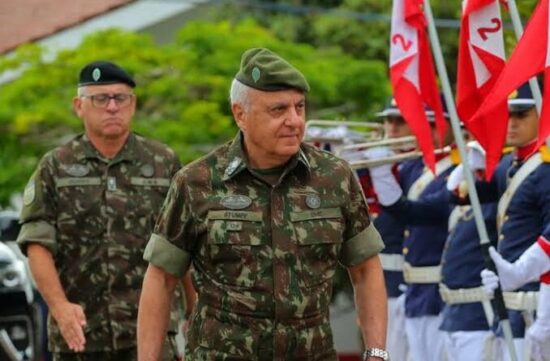 General “informante” de Moraes foi cotado por Lula a chefe do Exército