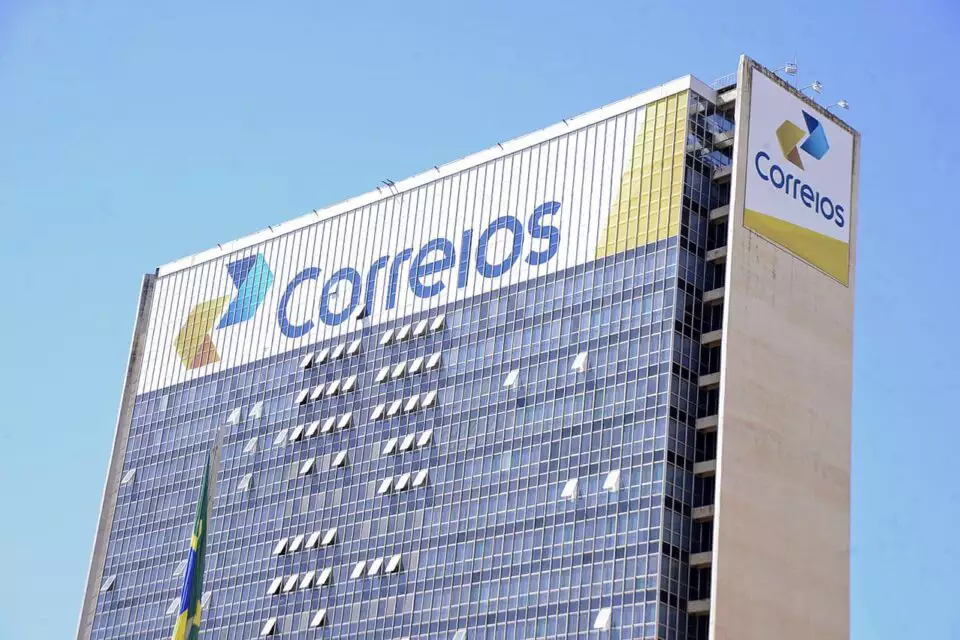 Correios já começam 2025 dando prejuízo: R$500 milhões somente em janeiro