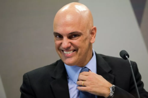 PGR decide que uso de avião da FAB por Moraes antes do Paulistão, não será investigado