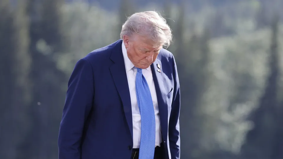 Trump convoca reunião urgente do Conselho de Segurança Nacional Trump convoca reunião urgente do Conselho de Segurança Nacional