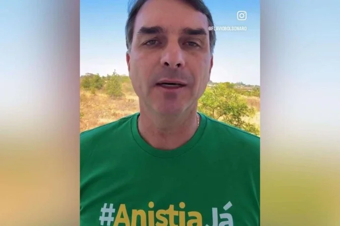 Flávio Bolsonaro convoca ato para 7 de setembro; Veja Vídeo